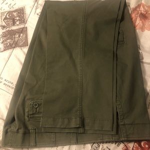 Hunter green cargo pants